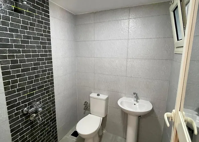 Hostel Auski *